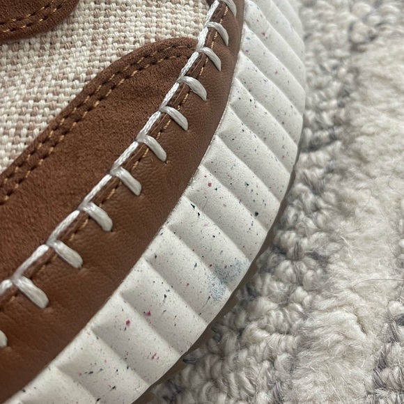 Universal Thread Persephone Sneaker - Picture 8 of 8